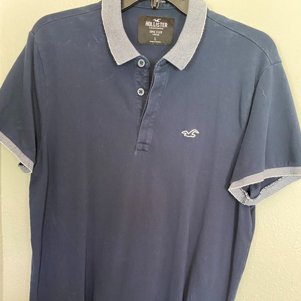 Hollister stretch navy blue short sleeve collared shirt